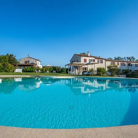 Bed & Breakfast Agromarino 4*