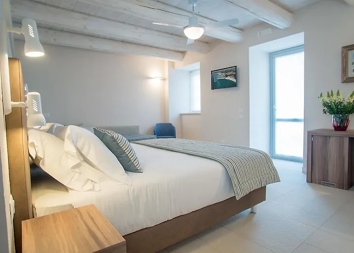 Bed & Breakfast Agromarino 4*